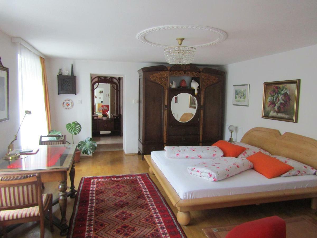 Villa Kreuthhof Appartements 클로스터노이부르크 외부 사진
